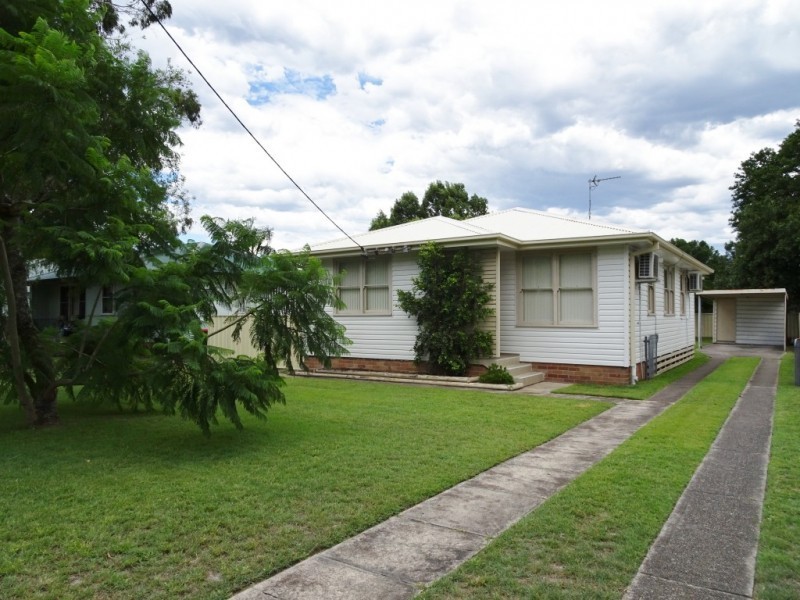 10 Phillip Street, Raymond Terrace NSW 2324