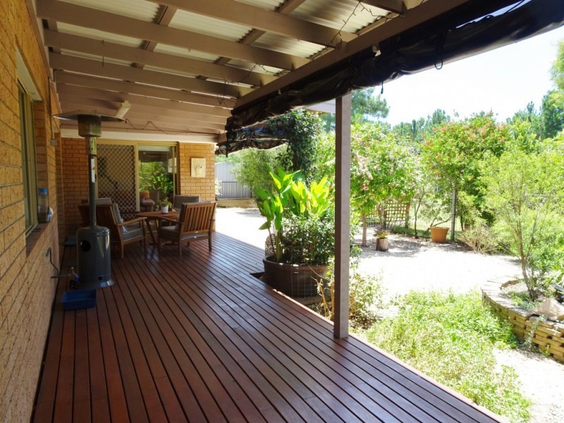 15 Greenslopes Drive, Raymond Terrace NSW 2324