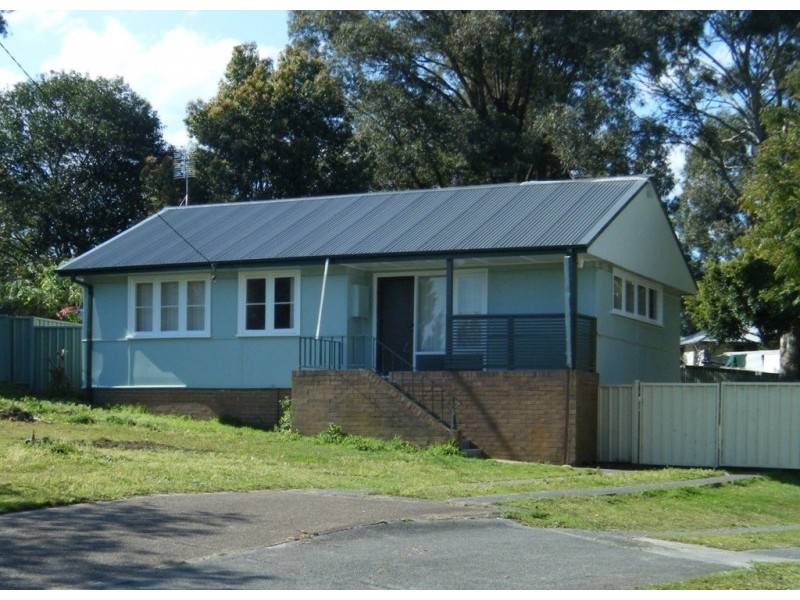 18 Windsor Street, Raymond Terrace NSW 2324