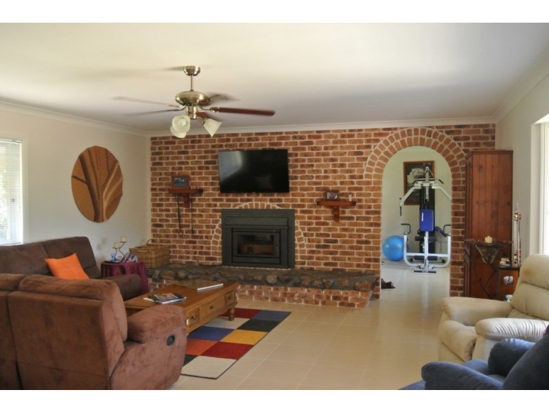 431 Six Mile Road, Eagleton NSW 2324