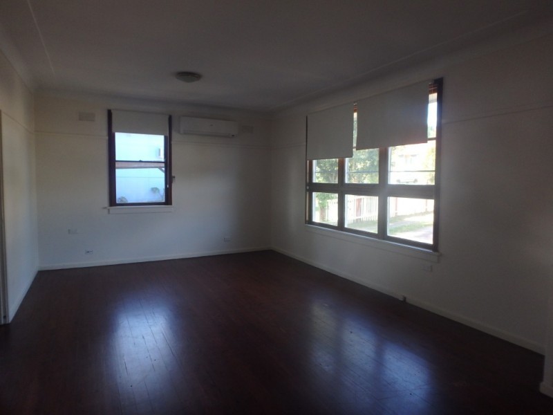 8 Anne Street, Raymond Terrace NSW 2324