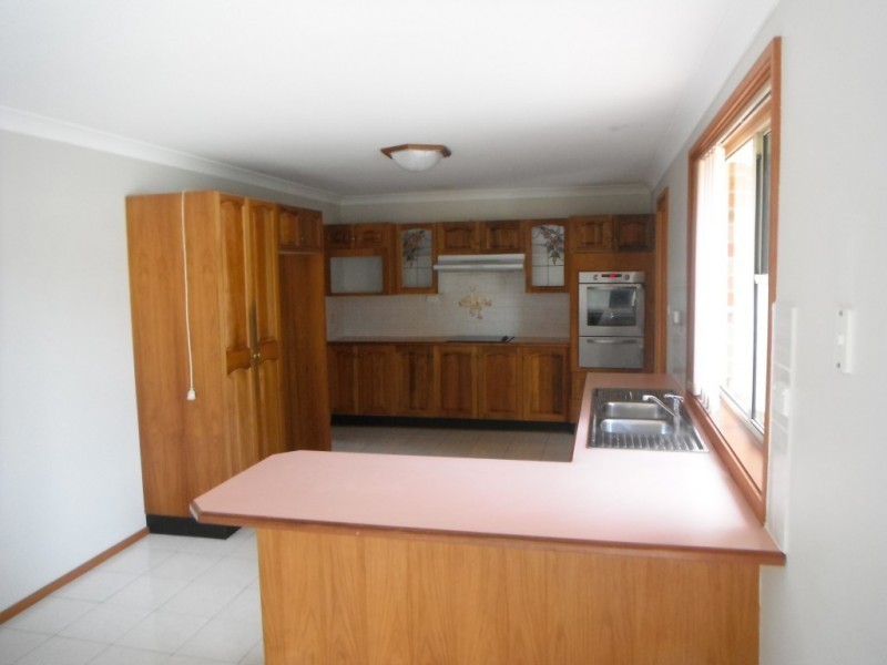 6 Elwin Road, Raymond Terrace NSW 2324