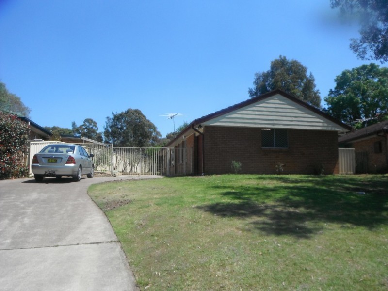 18 Robert Campbell Drive, Raymond Terrace NSW 2324