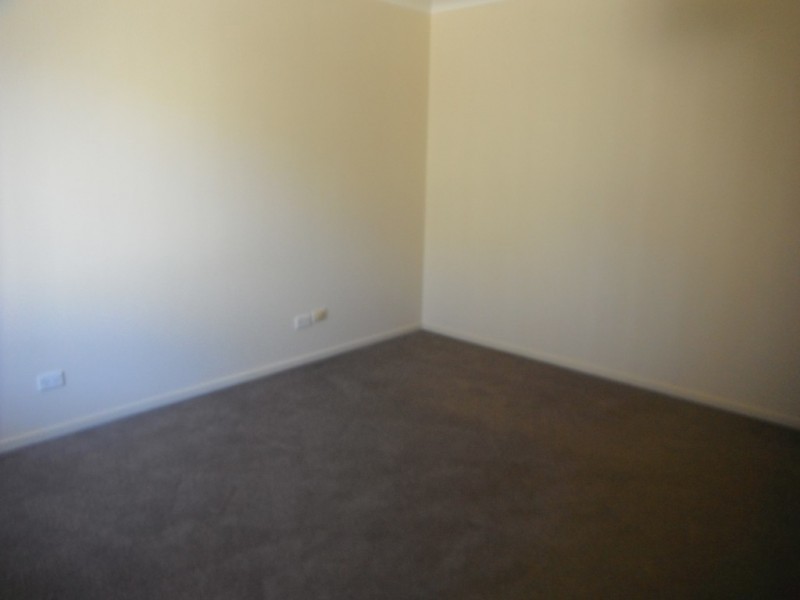 18 Robert Campbell Drive, Raymond Terrace NSW 2324