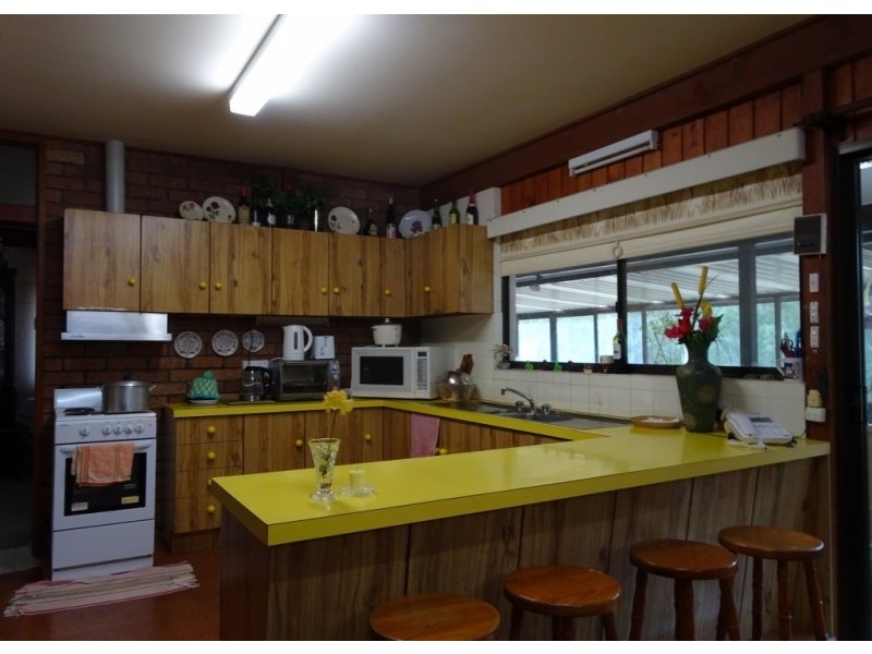 160 Six Mile Road, Eagleton NSW 2324