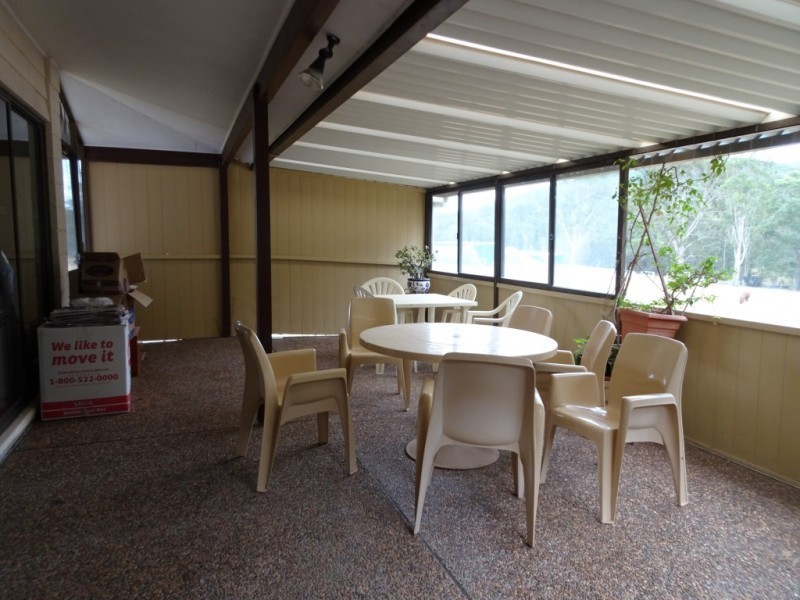 160 Six Mile Road, Eagleton NSW 2324