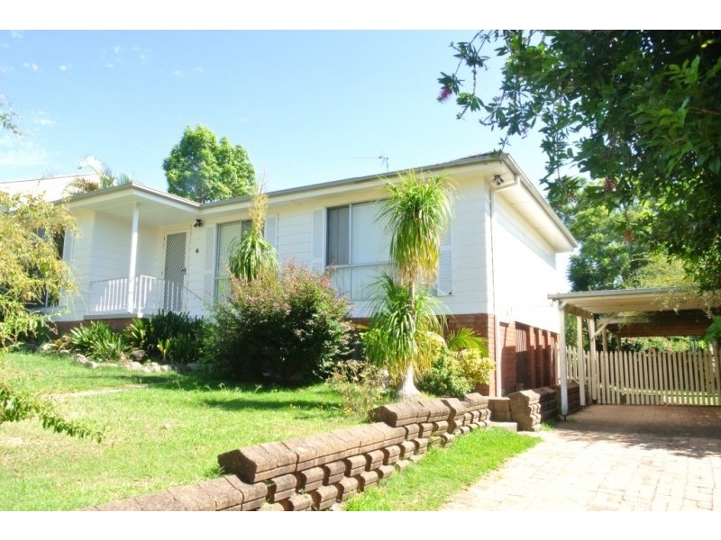 4 Sabre Avenue, Raymond Terrace NSW 2324