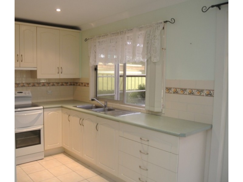 4 Sabre Avenue, Raymond Terrace NSW 2324