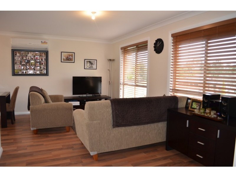 4 Meehan Road, Raymond Terrace NSW 2324