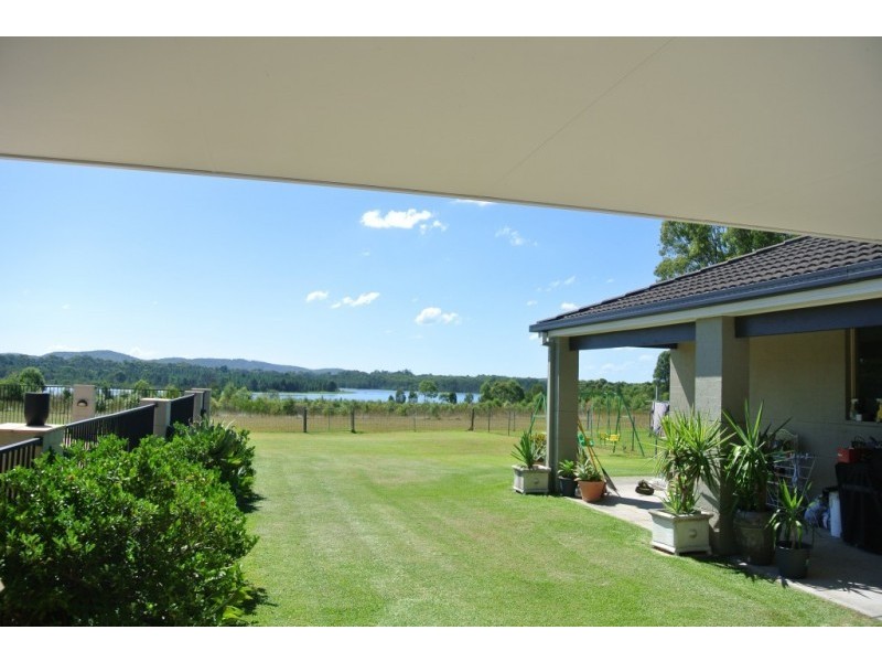 21 Lakeview Crescent, Raymond Terrace NSW 2324