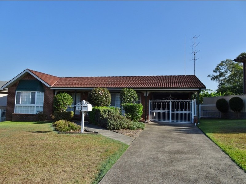 4 Barrellier Close, Raymond Terrace NSW 2324