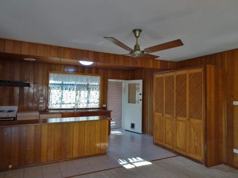 4 Barrellier Close, Raymond Terrace NSW 2324