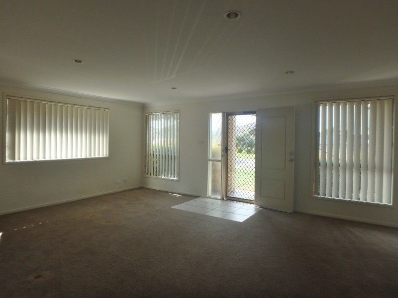 40 Manning Avenue, Raymond Terrace NSW 2324