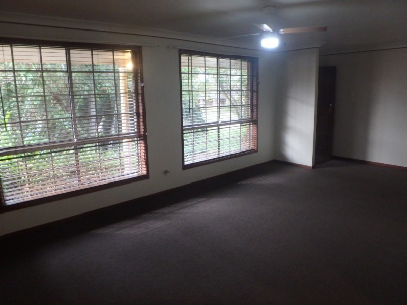 9 Oldfield Close, Raymond Terrace NSW 2324