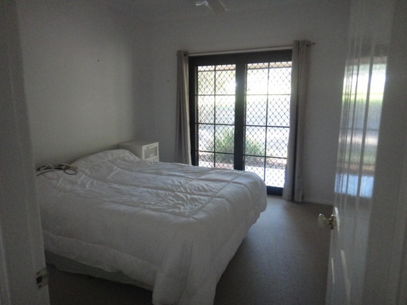 8 North Esk Drive, Seaham NSW 2324