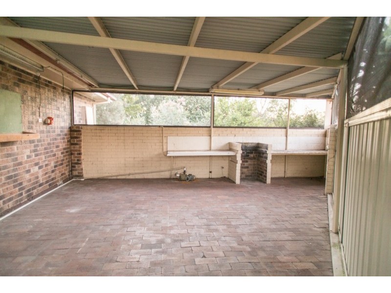 8 Bowman Drive, Raymond Terrace NSW 2324