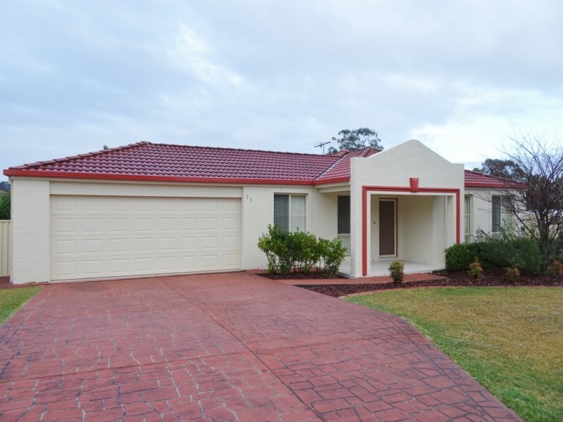 11 McPherson Place, Raymond Terrace NSW 2324