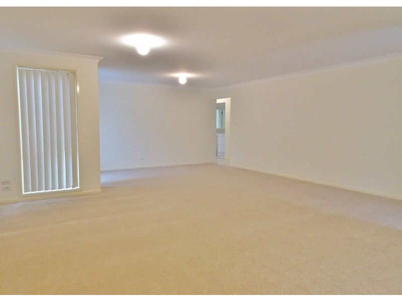 11 McPherson Place, Raymond Terrace NSW 2324