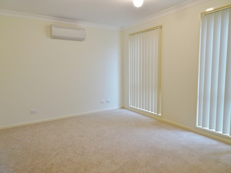 11 McPherson Place, Raymond Terrace NSW 2324