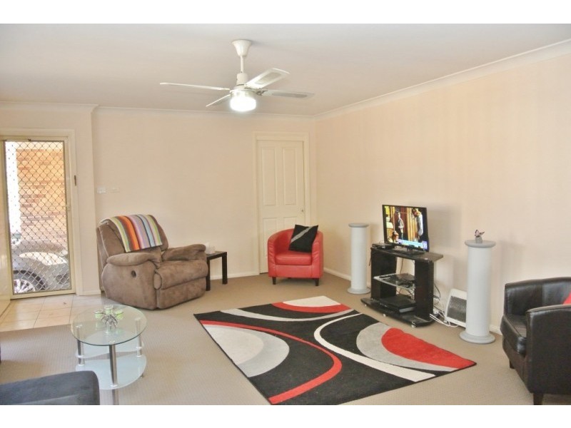 2/7 Watson Place, Raymond Terrace NSW 2324