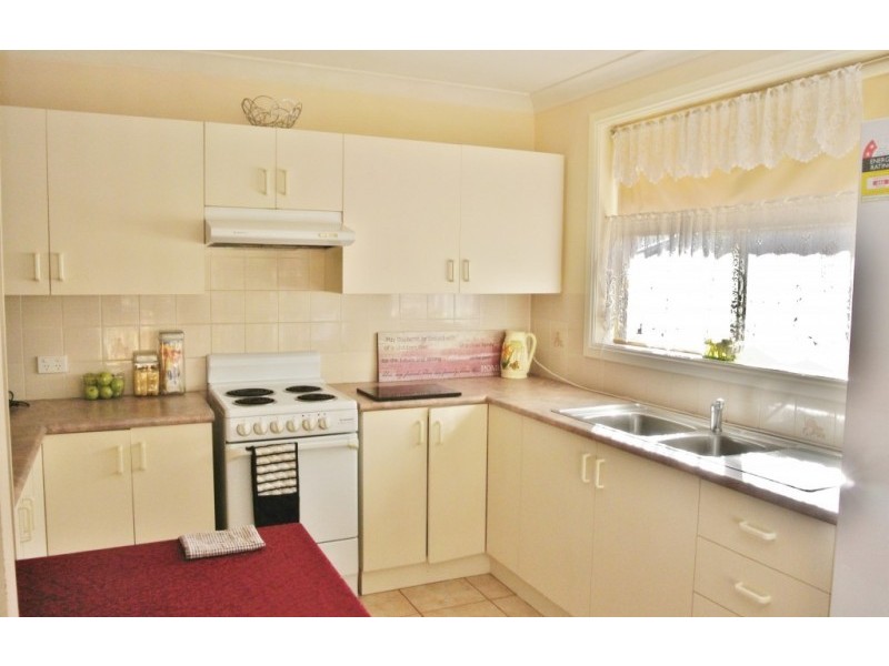 2/7 Watson Place, Raymond Terrace NSW 2324