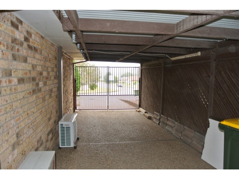 6 Robert Campbell Drive, Raymond Terrace NSW 2324