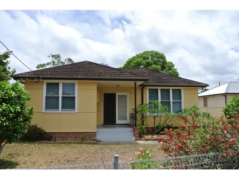 38 Charles Street, Raymond Terrace NSW 2324