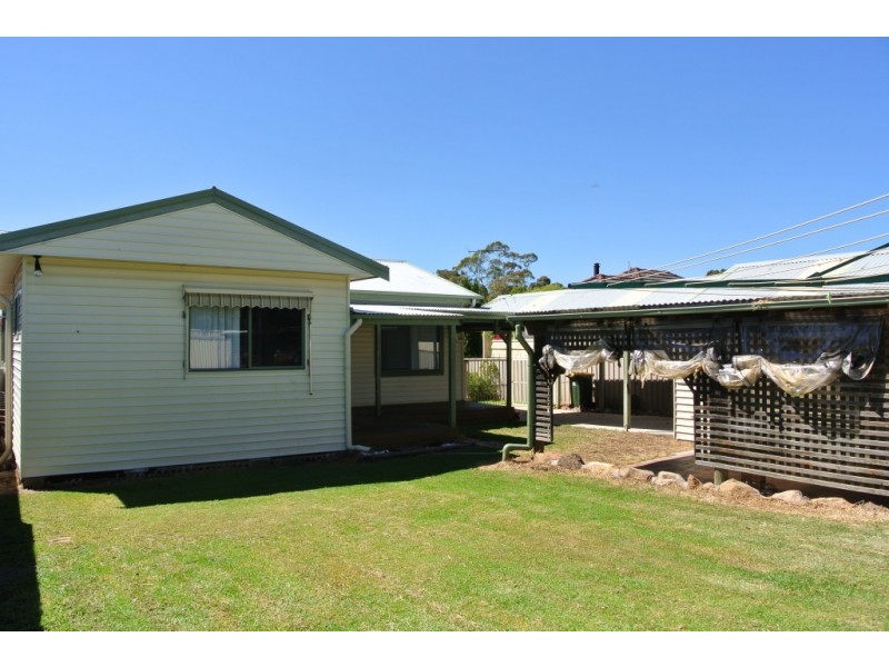 19 Cambridge Avenue, Raymond Terrace NSW 2324