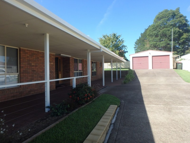 12 Cooper Place, Raymond Terrace NSW 2324