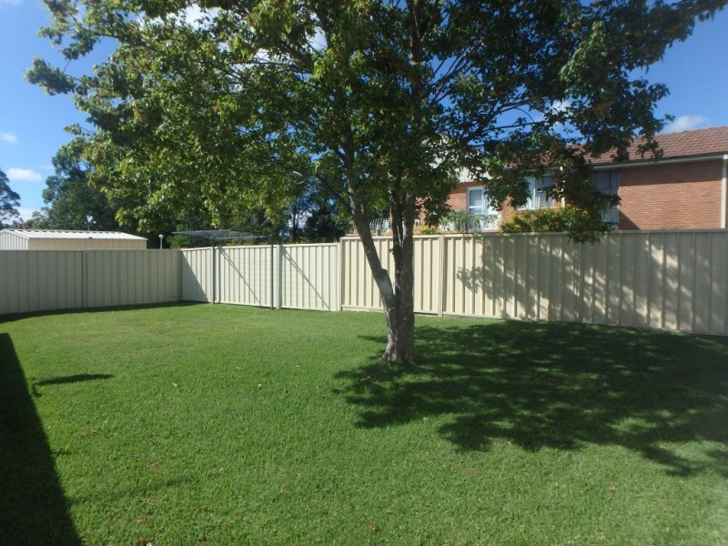 12 Cooper Place, Raymond Terrace NSW 2324