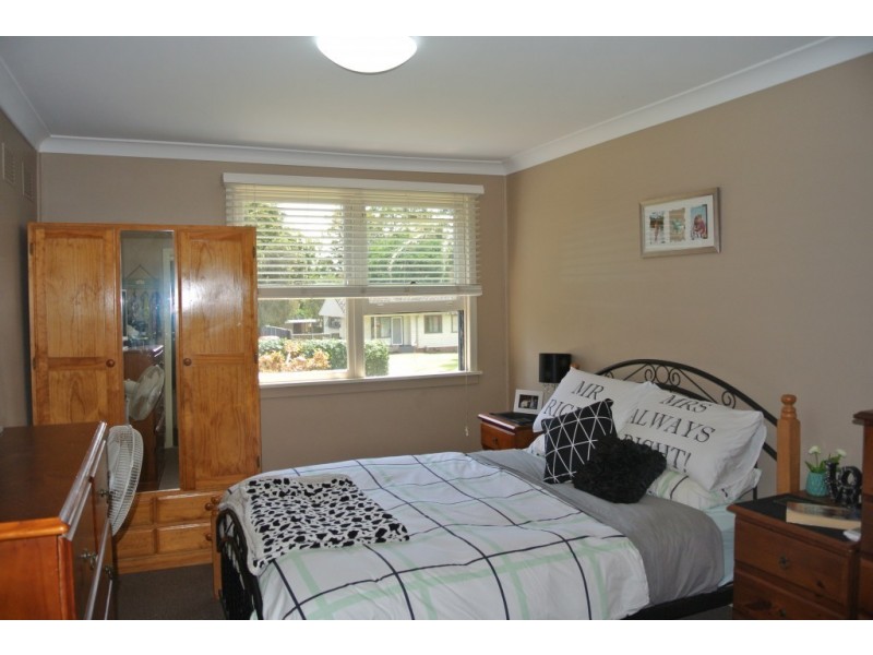 8 Dean Avenue, Raymond Terrace NSW 2324