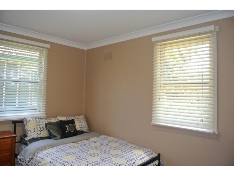 8 Dean Avenue, Raymond Terrace NSW 2324