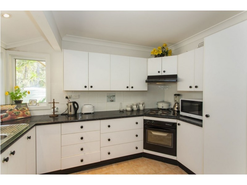 53 Cove Boulevarde, North Arm Cove NSW 2324