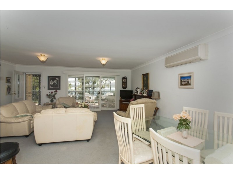 53 Cove Boulevarde, North Arm Cove NSW 2324