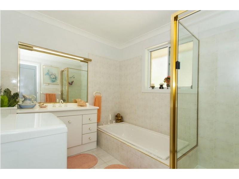 53 Cove Boulevarde, North Arm Cove NSW 2324