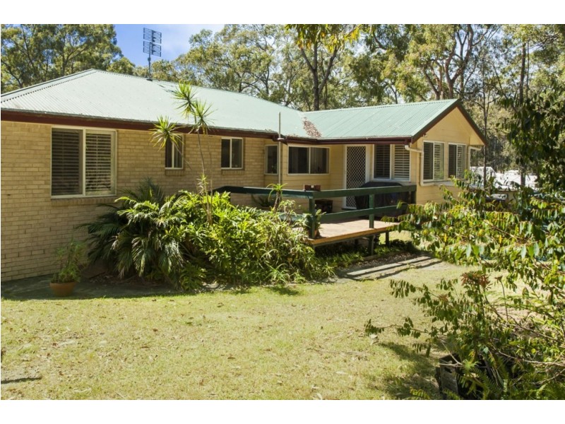 53 Cove Boulevarde, North Arm Cove NSW 2324