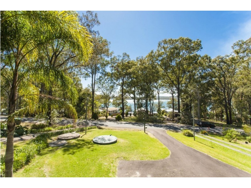 53 Cove Boulevarde, North Arm Cove NSW 2324