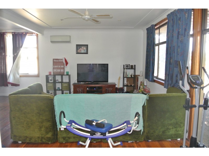 1 Richardson Road, Raymond Terrace NSW 2324