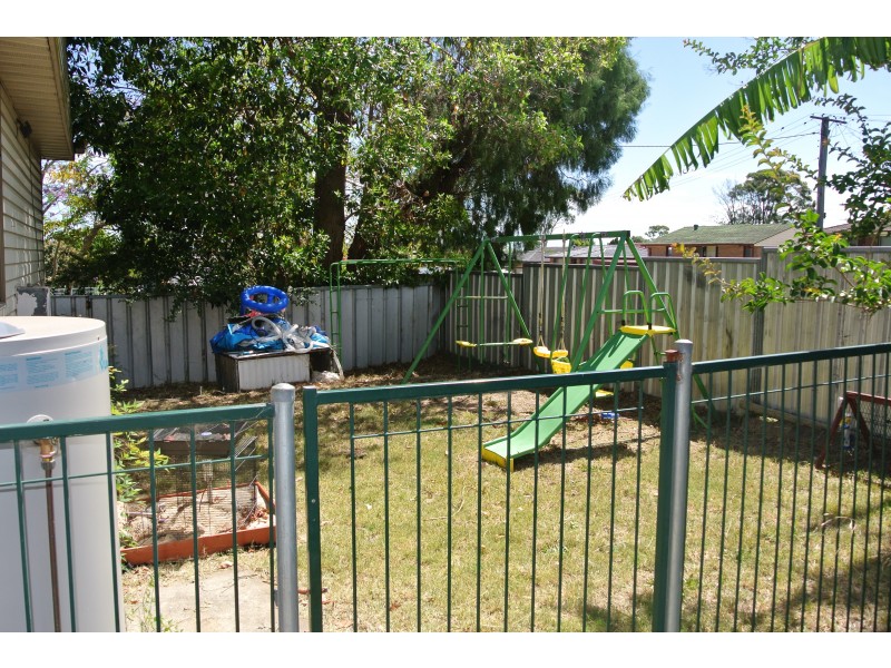 1 Richardson Road, Raymond Terrace NSW 2324