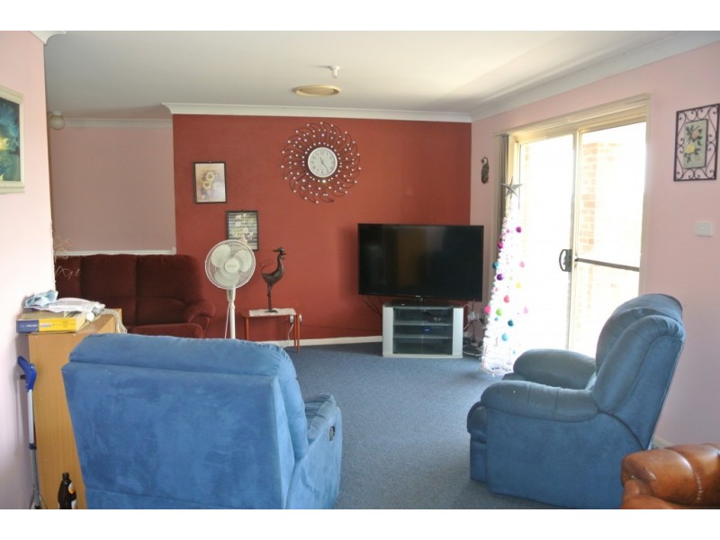 14 Cooper Place, Raymond Terrace NSW 2324
