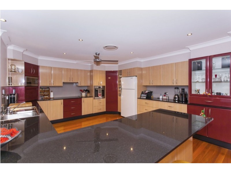 6 Barrellier Close, Raymond Terrace NSW 2324