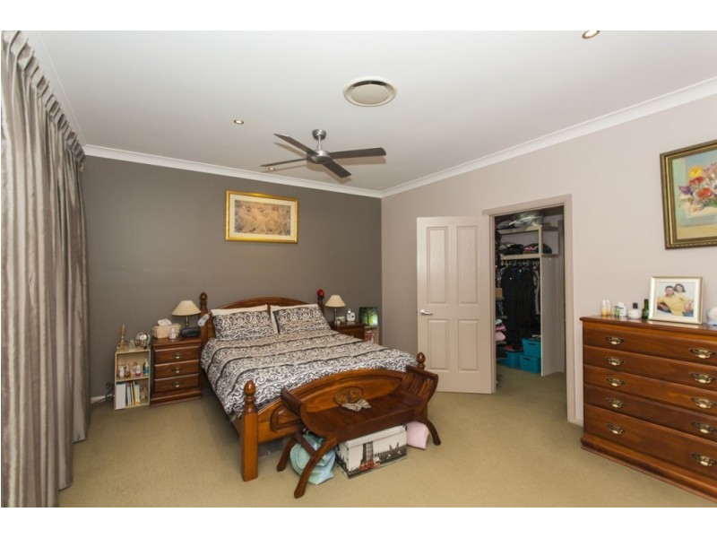 6 Barrellier Close, Raymond Terrace NSW 2324