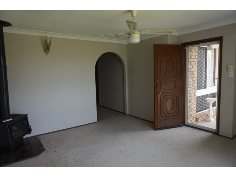 9 Garden Avenue, Raymond Terrace NSW 2324