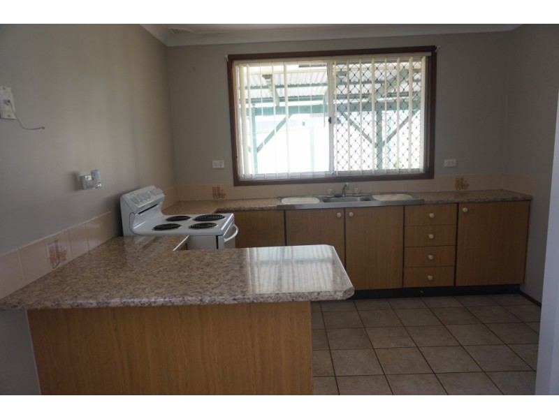 9 Garden Avenue, Raymond Terrace NSW 2324
