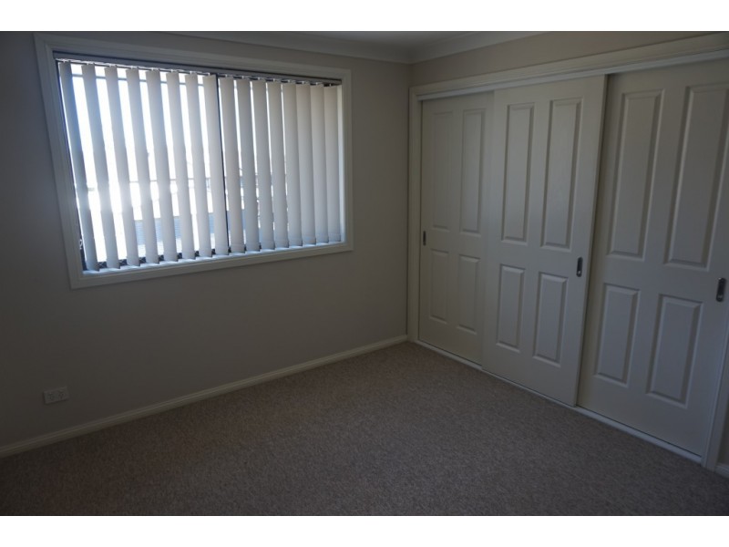 1/12 Oak Circuit, Raymond Terrace NSW 2324