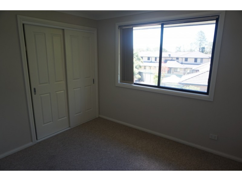 1/12 Oak Circuit, Raymond Terrace NSW 2324