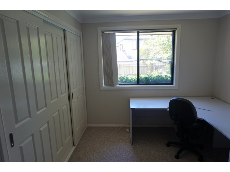 1/12 Oak Circuit, Raymond Terrace NSW 2324