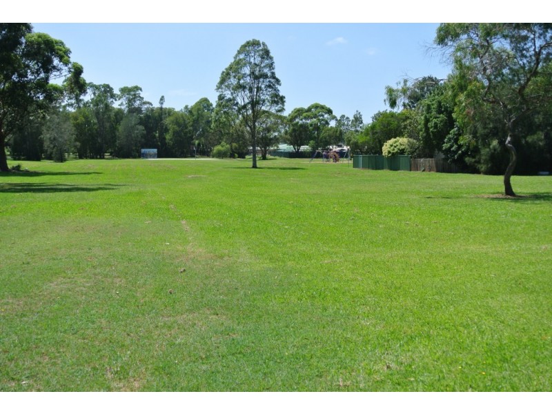 17 Chifley Drive, Raymond Terrace NSW 2324