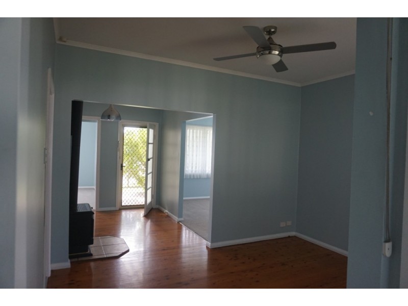 19 Cambridge Avenue, Raymond Terrace NSW 2324