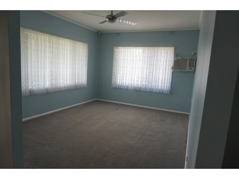 19 Cambridge Avenue, Raymond Terrace NSW 2324